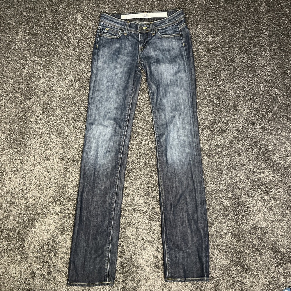 Slim Straight Ankle Jeans in Faded Blue